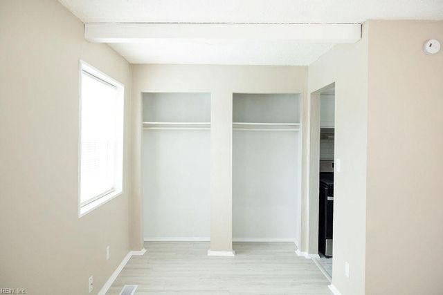 1203 Curie CT, Norfolk, VA 23513