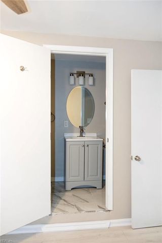 1203 Curie CT, Norfolk, VA 23513