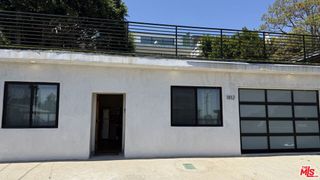 1/2 Navy Street, Santa Monica, CA 90405
