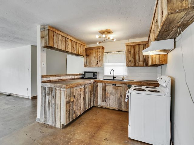 3315 Saint Anne Street, Liverpool, TX 77577