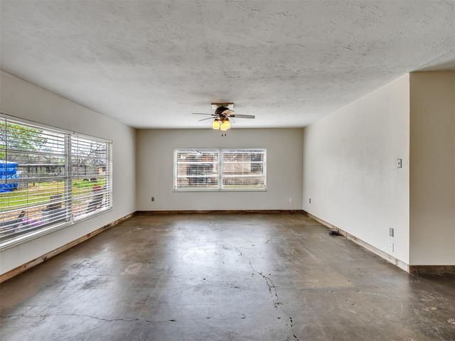 3315 Saint Anne Street, Liverpool, TX 77577