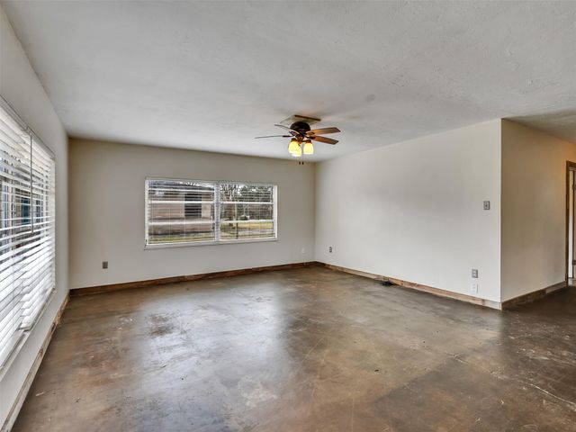 3315 Saint Anne Street, Liverpool, TX 77577