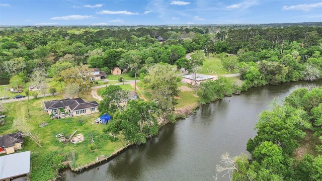 3315 Saint Anne Street, Liverpool, TX 77577