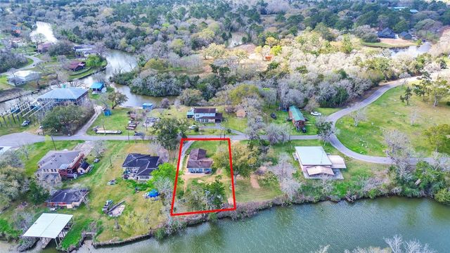 3315 Saint Anne Street, Liverpool, TX 77577