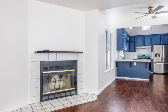 2321 N Michael Street, Visalia, CA 93292