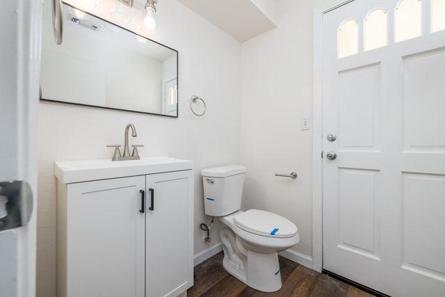 2321 N Michael Street, Visalia, CA 93292