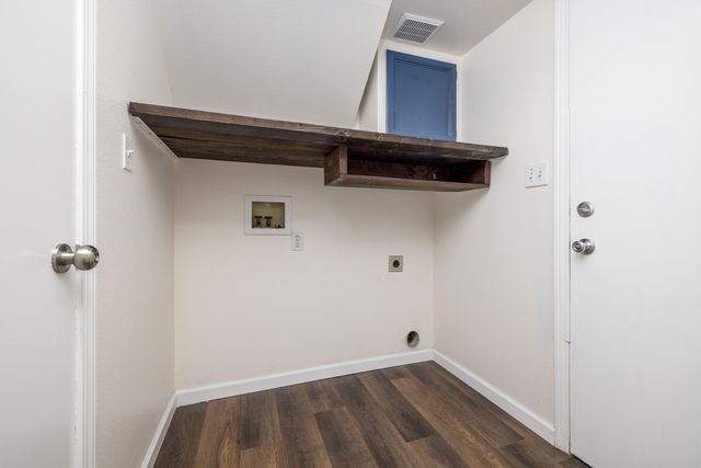 2321 N Michael Street, Visalia, CA 93292