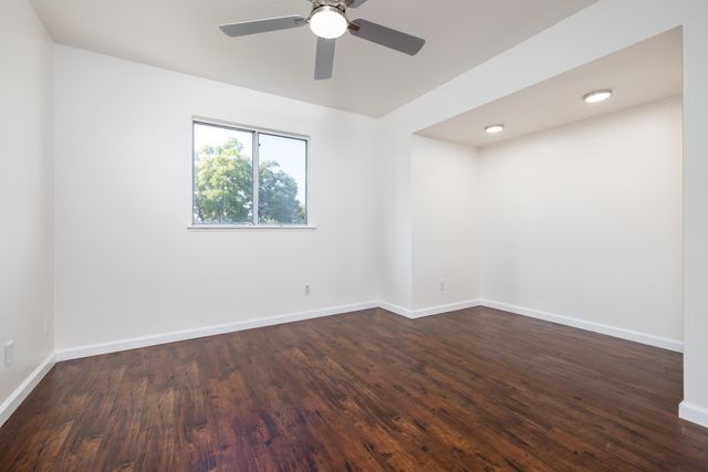 2321 N Michael Street, Visalia, CA 93292