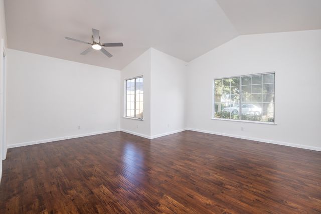 2321 N Michael Street, Visalia, CA 93292