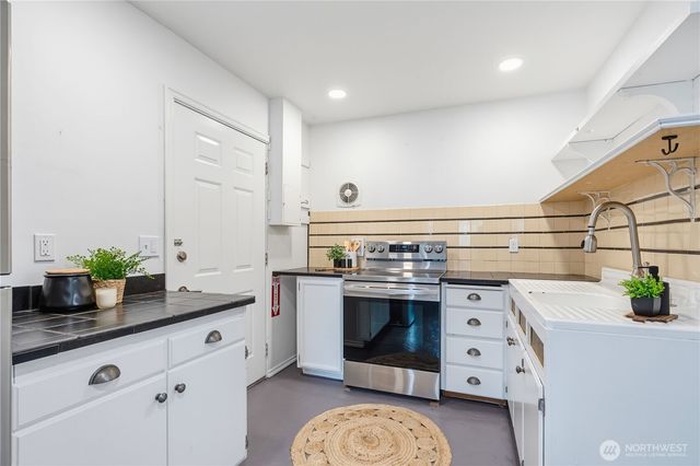 2322 Utter Street, Bellingham, WA 98225