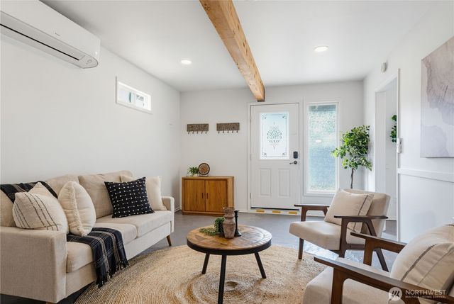 2322 Utter Street, Bellingham, WA 98225