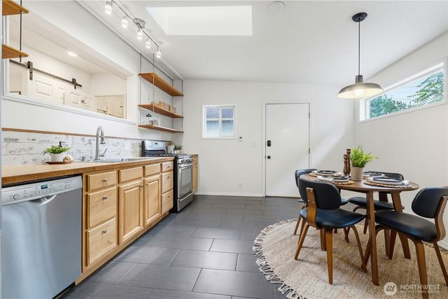 2322 Utter Street, Bellingham, WA 98225