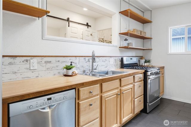 2322 Utter Street, Bellingham, WA 98225