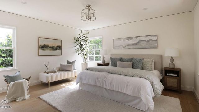 2185 N Roosevelt Avenue, Altadena, CA 91001