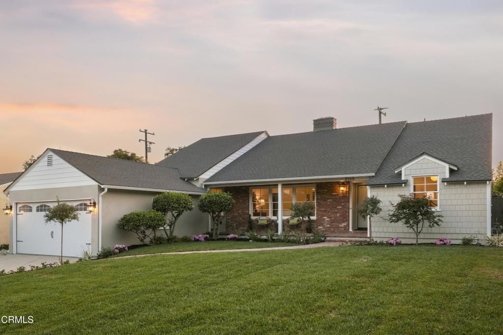 2185 N Roosevelt Avenue, Altadena, CA 91001