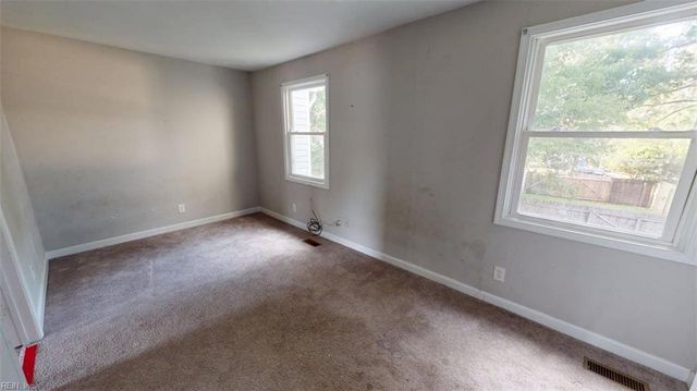 3208 Clover RD E, Chesapeake, VA 23321