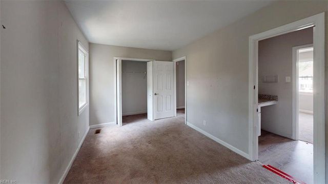 3208 Clover RD E, Chesapeake, VA 23321