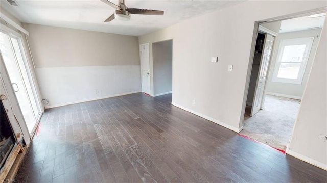 3208 Clover RD E, Chesapeake, VA 23321