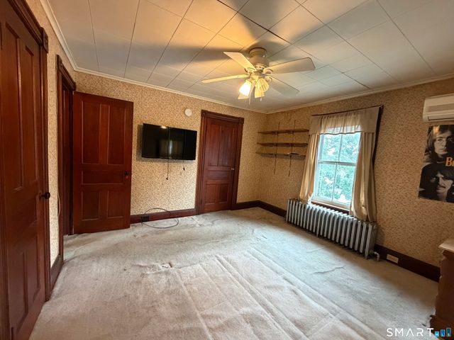 73 James Street, Torrington, CT 06790