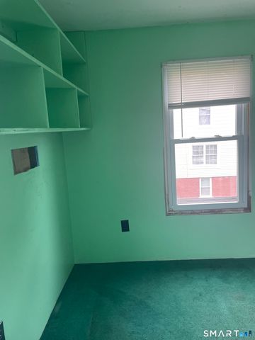 73 James Street, Torrington, CT 06790