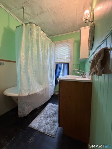 73 James Street, Torrington, CT 06790