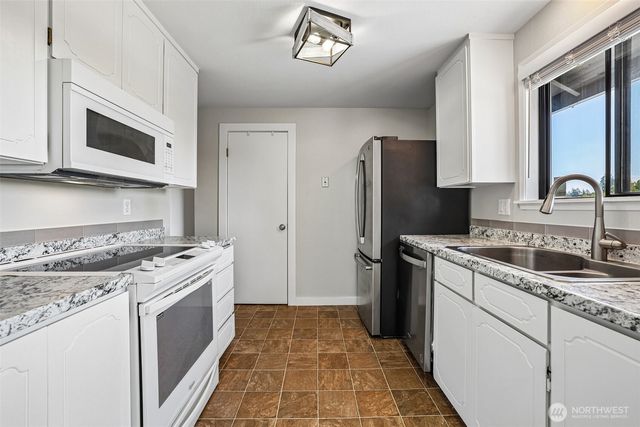 21713 47th Avenue Ct E, Spanaway, WA 98387