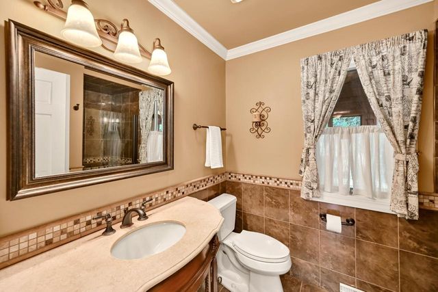 20740 Bartlett COURT, Brookfield, WI 53045