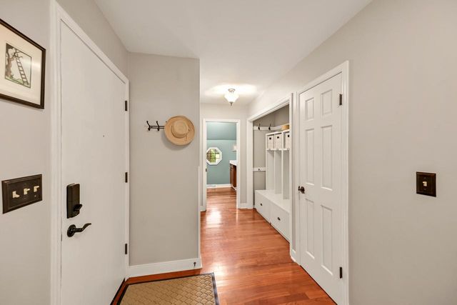 20740 Bartlett COURT, Brookfield, WI 53045