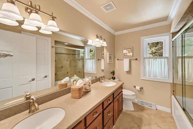 20740 Bartlett COURT, Brookfield, WI 53045