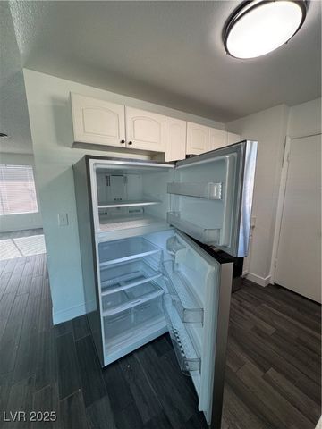 4804 East Washington Avenue, Las Vegas, NV 89110