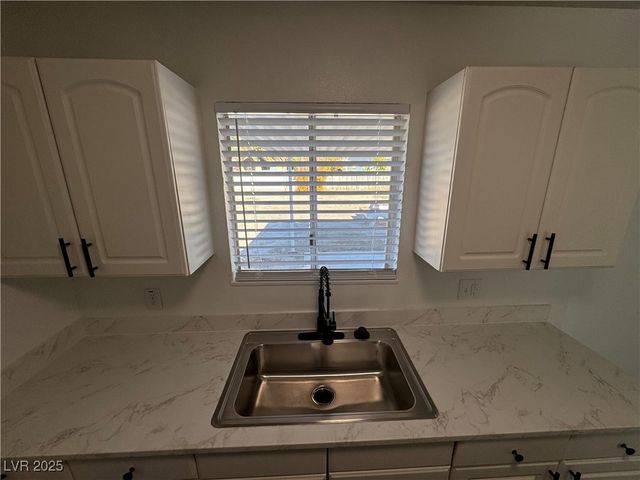 4804 East Washington Avenue, Las Vegas, NV 89110