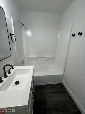 4804 East Washington Avenue, Las Vegas, NV 89110