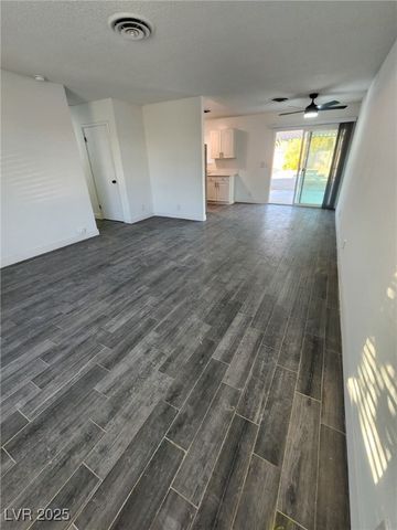 4804 East Washington Avenue, Las Vegas, NV 89110