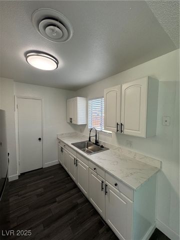 4804 East Washington Avenue, Las Vegas, NV 89110