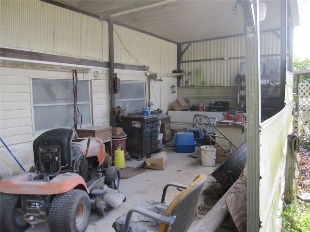 37736 PHELPS ROAD, Zephyrhills, FL 33541