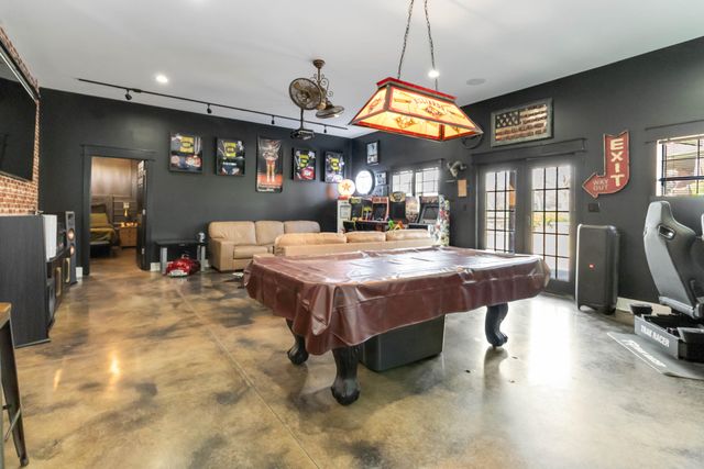 2657 River Road, London, KY 40744