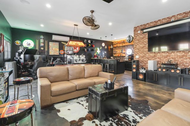 2657 River Road, London, KY 40744