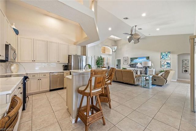 4920 SW 1st CT, Cape Coral, FL 33914