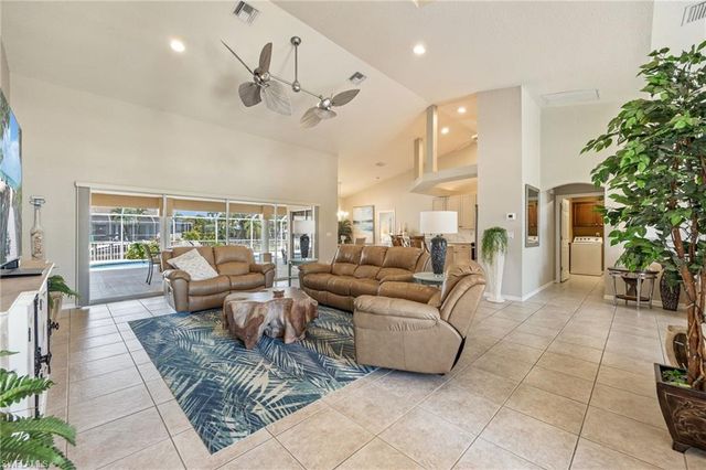4920 SW 1st CT, Cape Coral, FL 33914