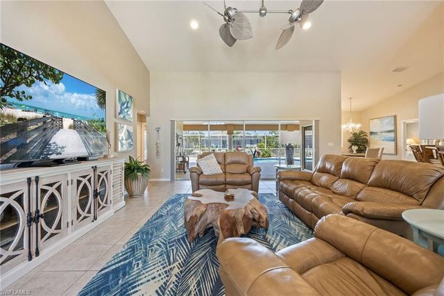 4920 SW 1st CT, Cape Coral, FL 33914