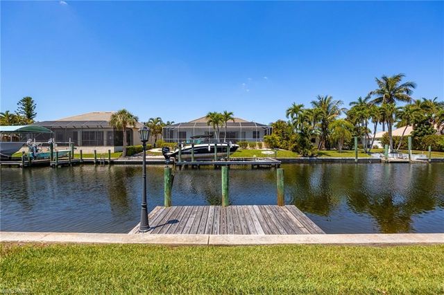 4920 SW 1st CT, Cape Coral, FL 33914