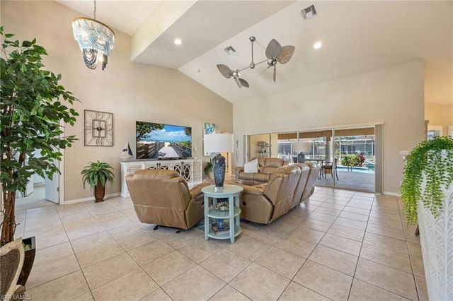 4920 SW 1st CT, Cape Coral, FL 33914