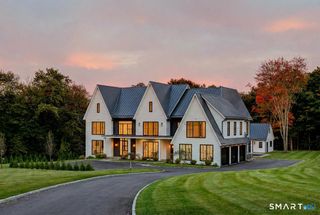 729 Smith Ridge Road, New Canaan, CT 06840