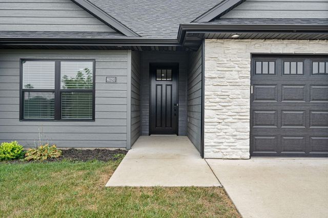 6020 W TAMARACK DR, Columbia, MO 65203