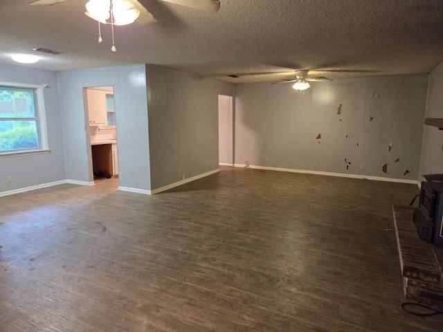 7515 E US Highway 80, Hawkins, TX 75765