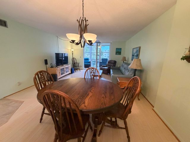 206 SE 10TH Street 201, Dania Beach, FL 33004