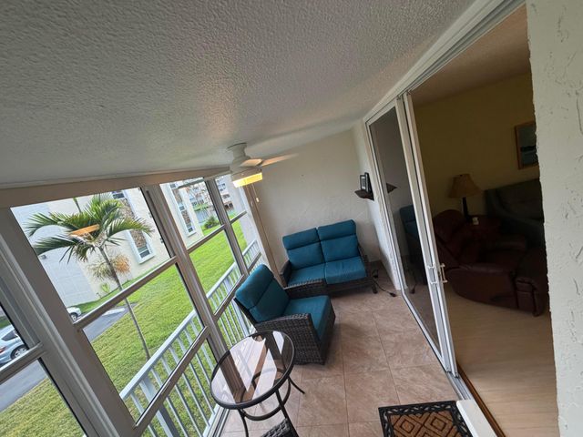 206 SE 10TH Street 201, Dania Beach, FL 33004