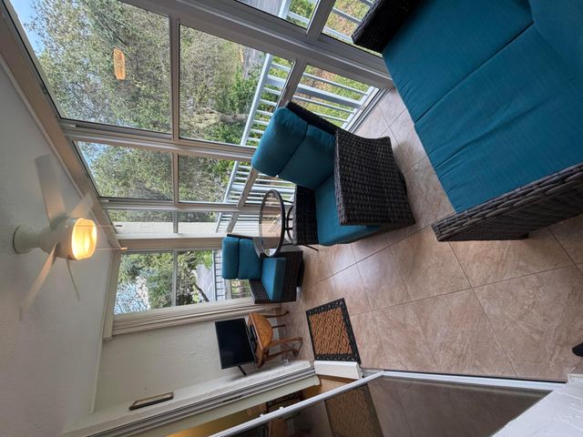 206 SE 10TH Street 201, Dania Beach, FL 33004
