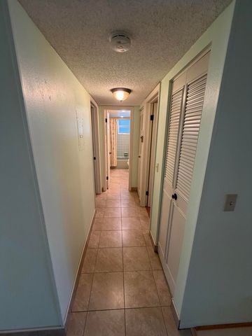 206 SE 10TH Street 201, Dania Beach, FL 33004