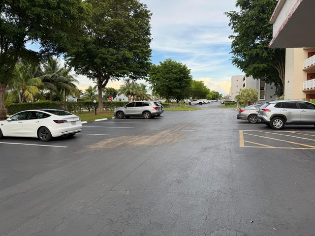 206 SE 10TH Street 201, Dania Beach, FL 33004